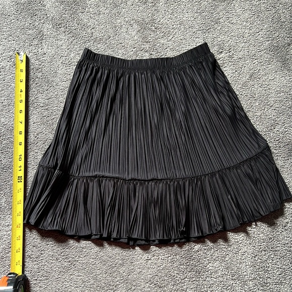 ZARA Pleated Skirt | Size Small - Picture 4 of 4